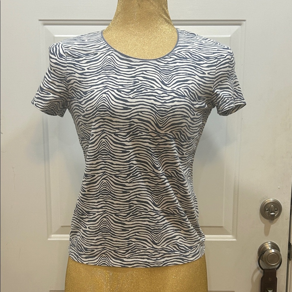 Kim Rogers Blue & White Zebra-Print Short Sleeve Tee